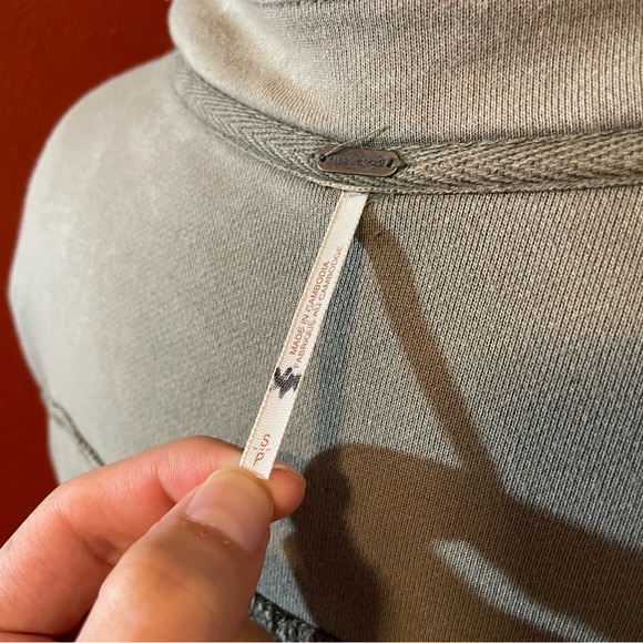 Free People Women’s The Ruby Sage Green Button Front Distressed Sweater Jacket - Picture 2 of 5